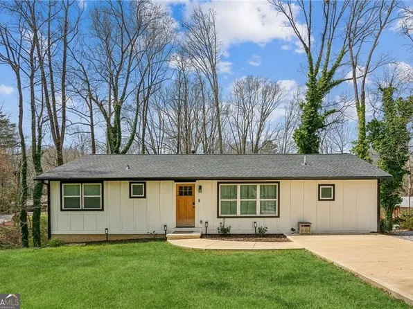 114 Evergreen Trl, Gainesville, GA 30501