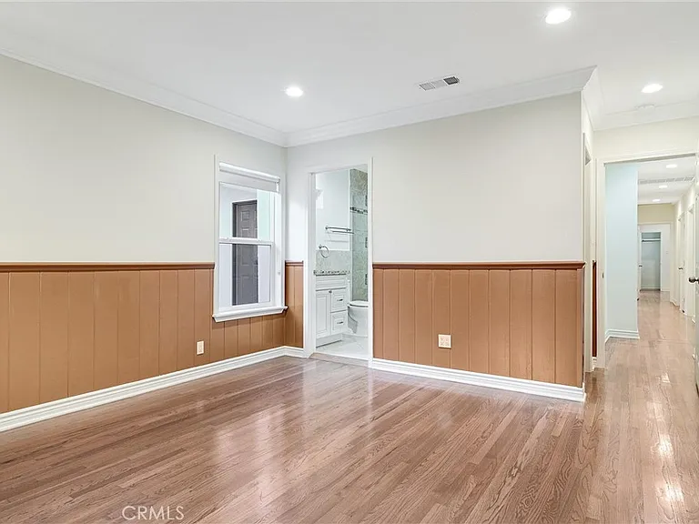 156 S Edinburgh Ave — Photo 29