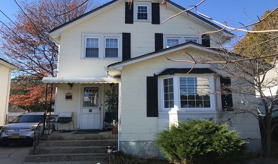 1st image of 68 Sunnyside Ave