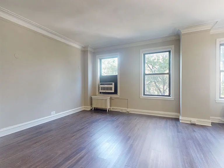 Dining/Living room