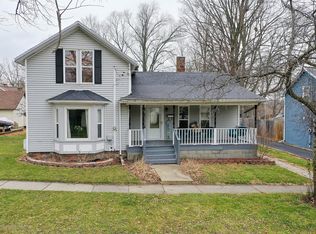 420 Jones St, Grand Ledge, MI 48837
