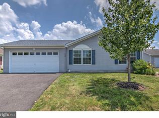 108 Random Rd, Douglassville, PA 19518