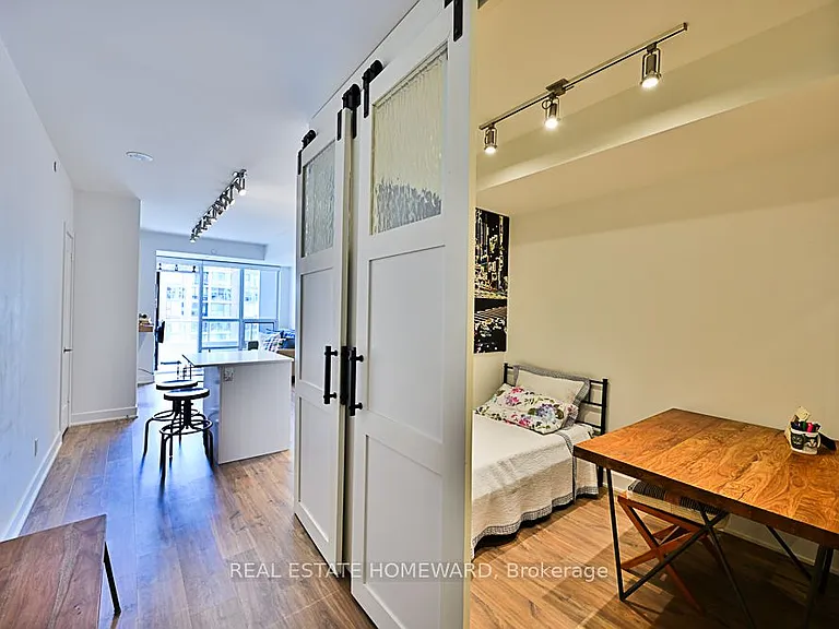 38 Cameron St #610 — Photo 27