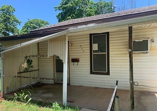 1st image of 420 N Howard Ave