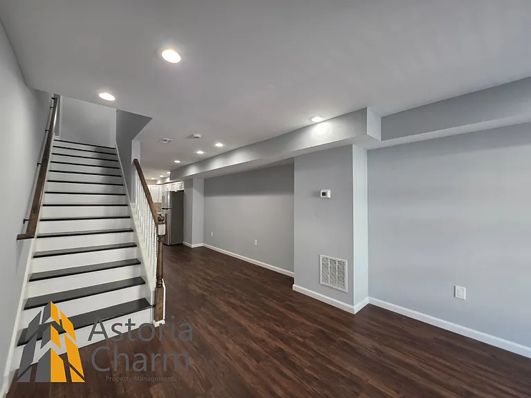 408 N Belnord Ave — Photo 3