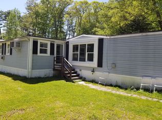 18 Holiday Rd #18, Holbrook, MA 02343