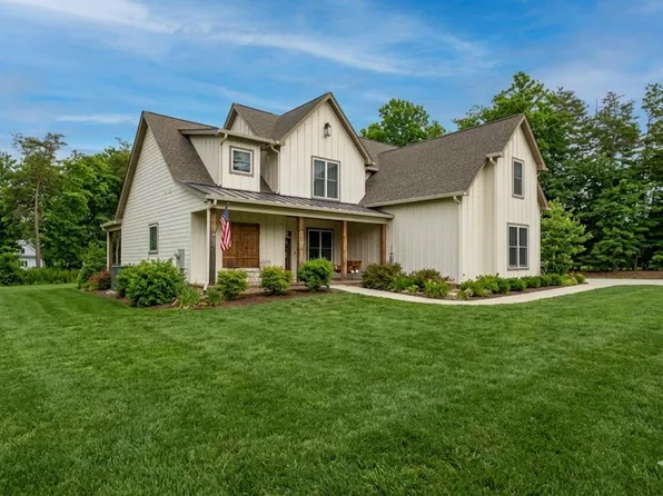 1395 Sawyer Cemetery Rd, Signal Mountain, TN 37377