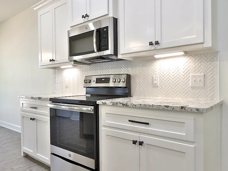 5702 Legacy Dr — Photo 15