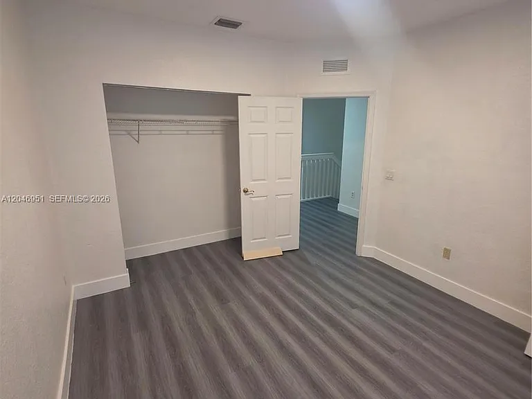 2532 SW 85th Ter #102 — Photo 5