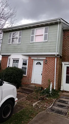 5957 Edgelake Dr Photo 1