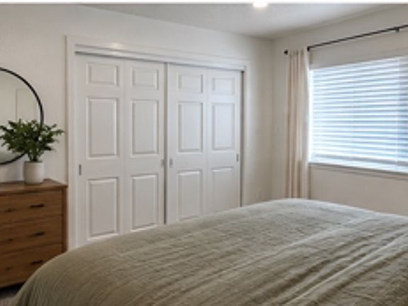 5th image of 2400 Sutro St #2410-1
