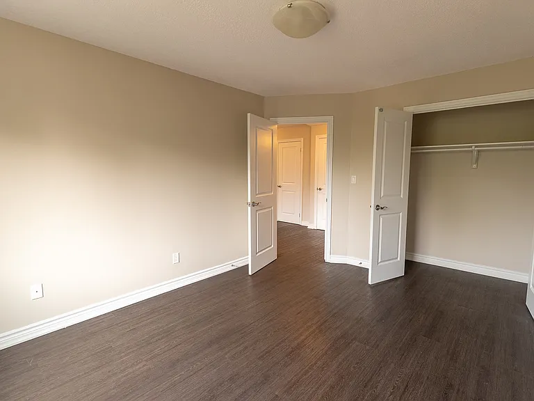 375 Scott St — Photo 13