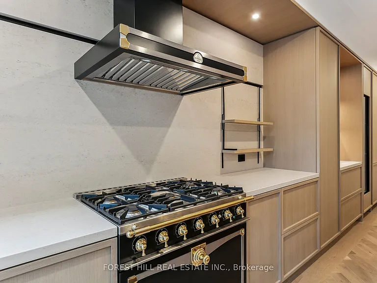 55 Hazelton Ave — Photo 11