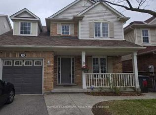 19 Wetmeadow Dr, Brampton, ON L7A 2T6