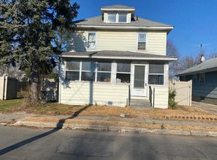 327 W Washington St, Paulsboro, NJ 08066