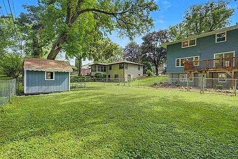 3701 Adair Ave N — Photo 17