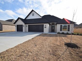 435 Tartaglia Ave, Springdale, AR 72762