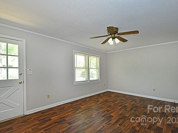 5th image of 2088 Bost St