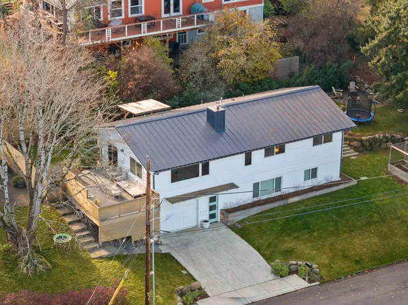 401 Eugene St, Hood River, OR 97031