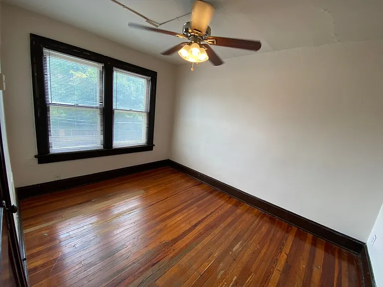Indianola Ave 2498-2512 TPP — Photo 3