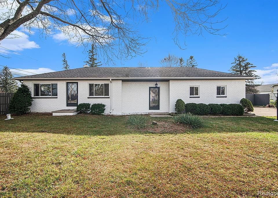 1st image of 4528 Sunnymead Ave