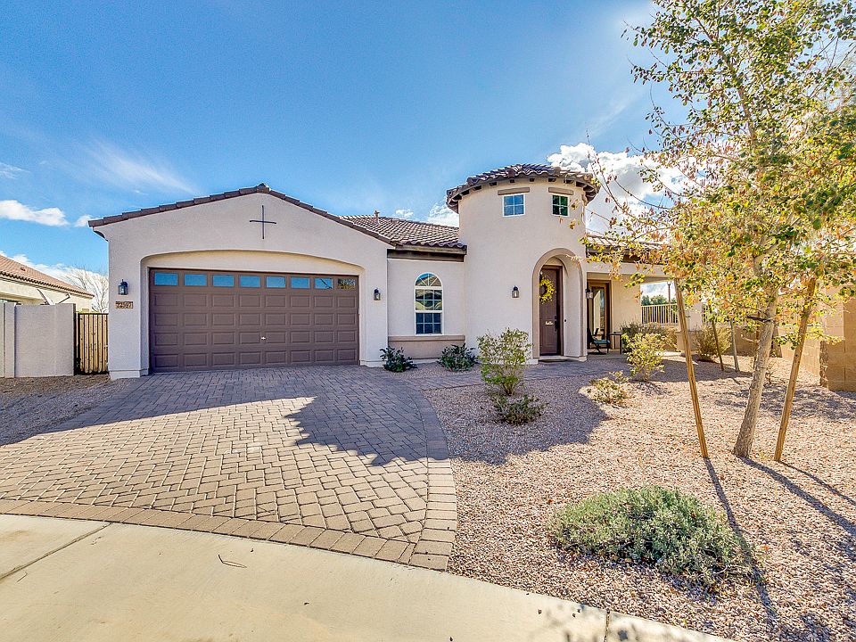 1st image of 22597 E Pecan Ct