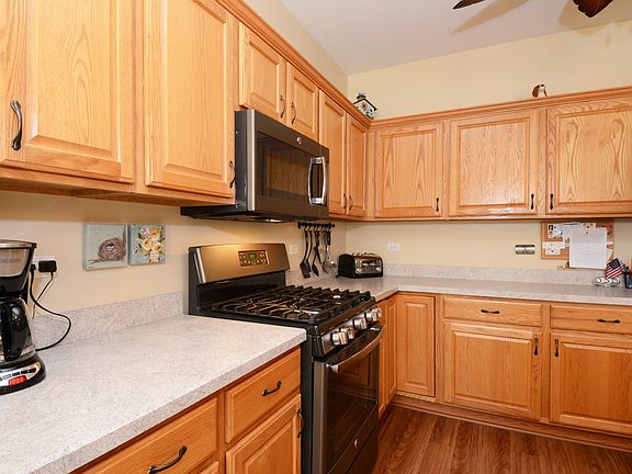 New Cabinetry Hardware and Plenty of Counter Space for all your needs