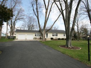 74 Osage Ct, Oswego, IL 60543