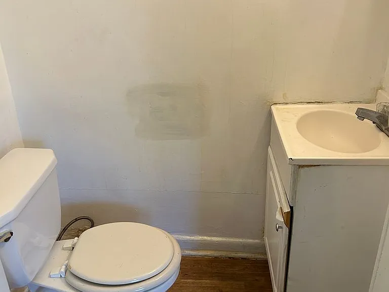 2119 Elbon Dr — Photo 12