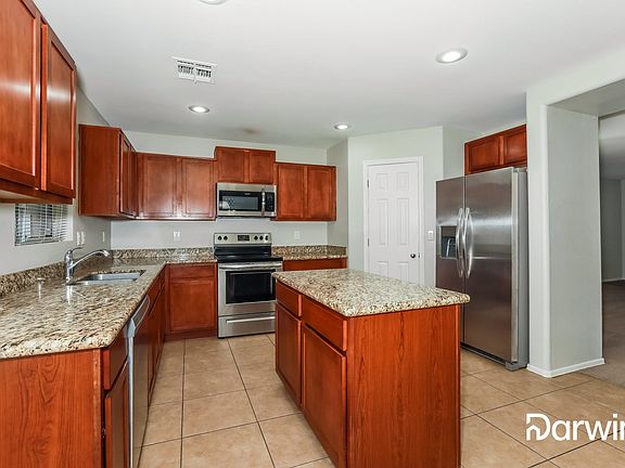 3rd image of 28290 N Quartz Way