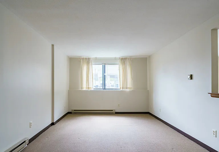 65 East St #25 — Photo 16