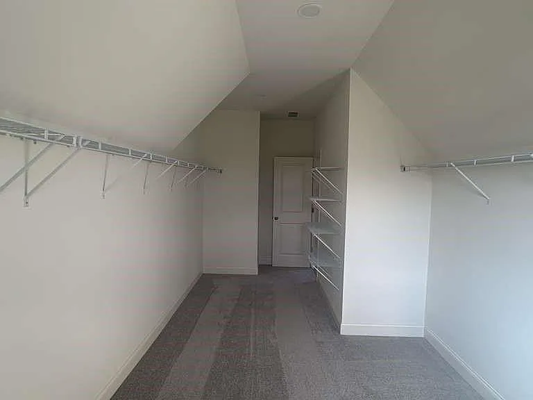 5365 Travers Ln — Photo 36