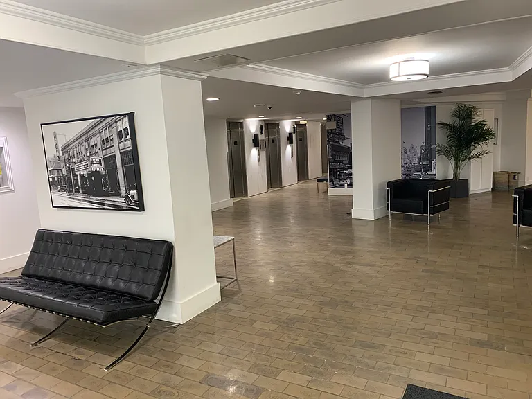 111 Riverside Dr E #805 — Photo 5