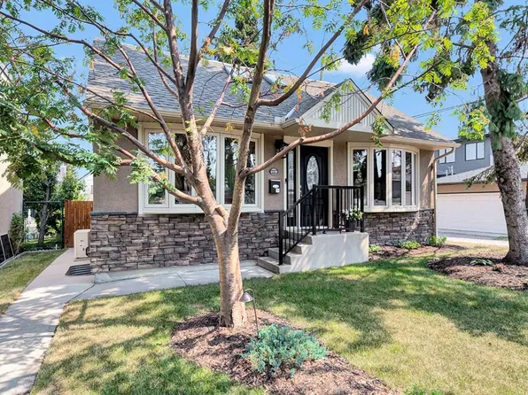 1420 W 32nd St SW, Calgary, AB T3C 1N3