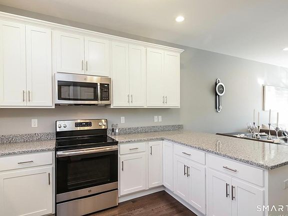 2nd image of 35 Ringgold St Unit 104