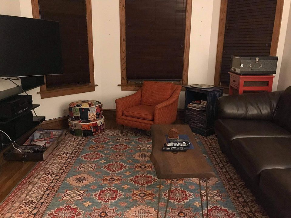 1st image of 4518 N Saint Louis Ave #1