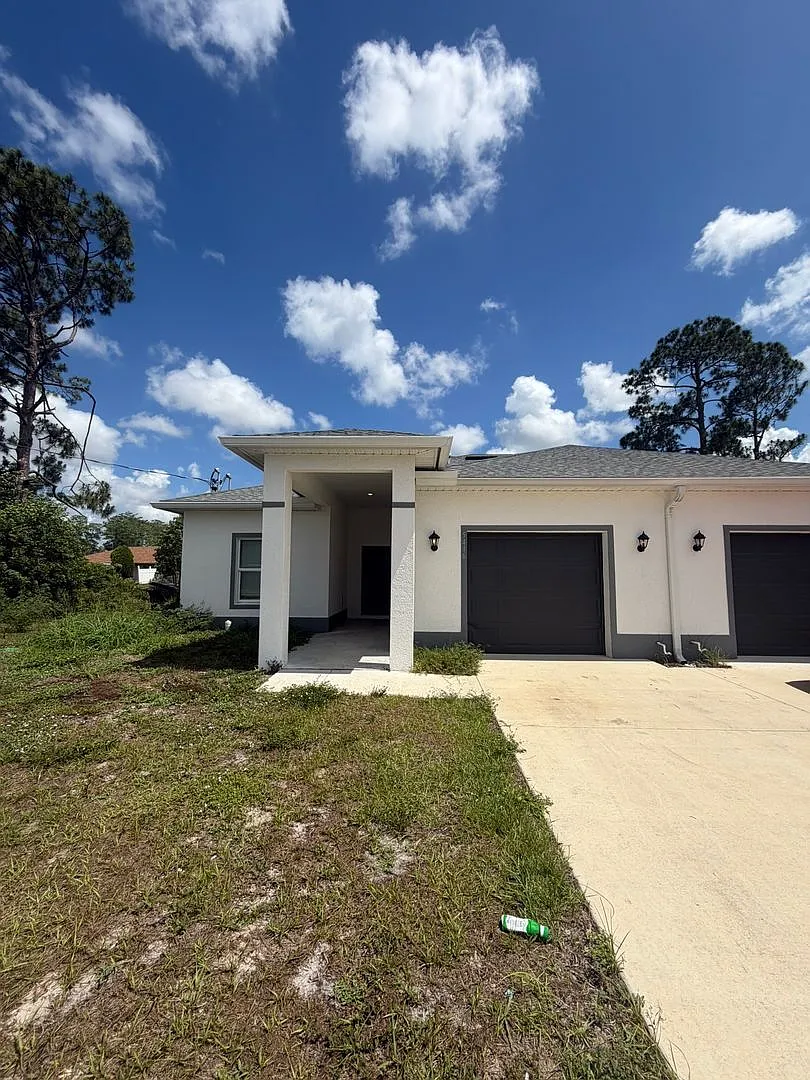 Building Photo - 5416 Bristo St #5416