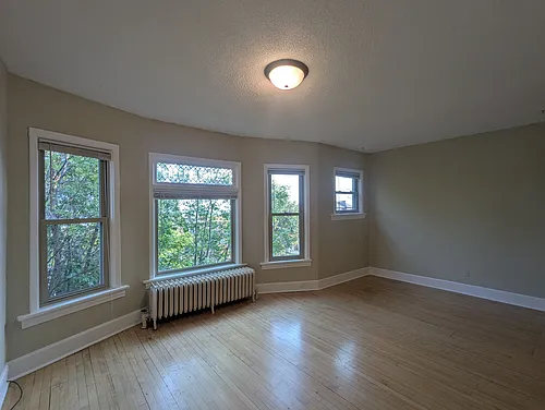 1825-4 Jefferson St #1825-4 Photo 1
