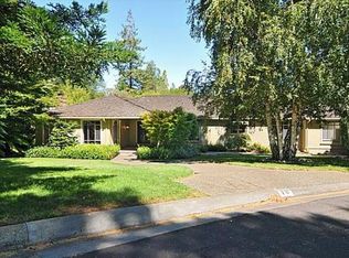 70 Fagan Dr, Hillsborough, CA