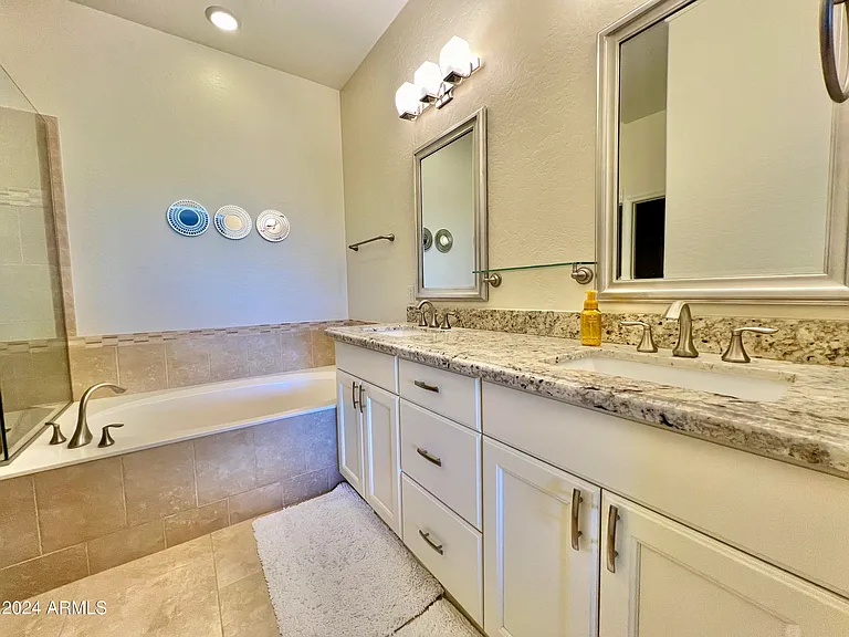 19475 N Grayhawk Dr #2002 — Photo 26