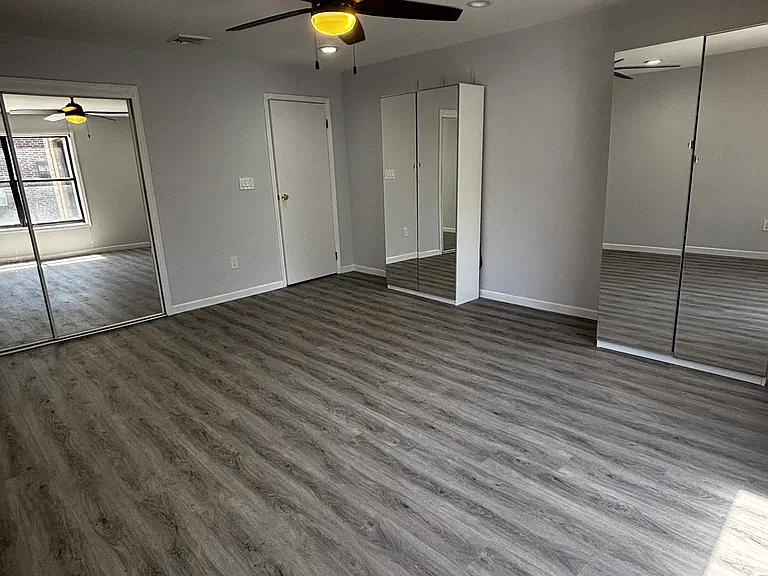6409 Liberty Ave #I3 — Photo 9