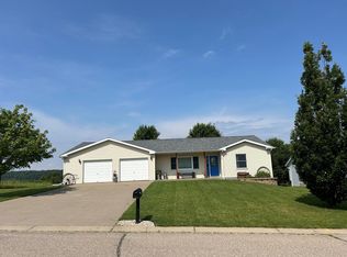 45 Arianna Dr, Elgin, MN 55932