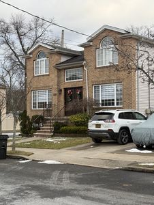 (Undisclosed Address), Staten Island, NY, 10309