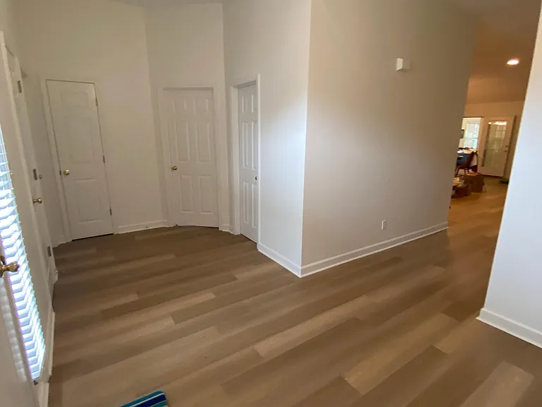 220 Club Meadows Ct — Photo 7