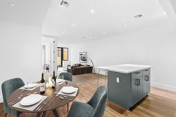 Rented by NOVO Living LLC | media 11