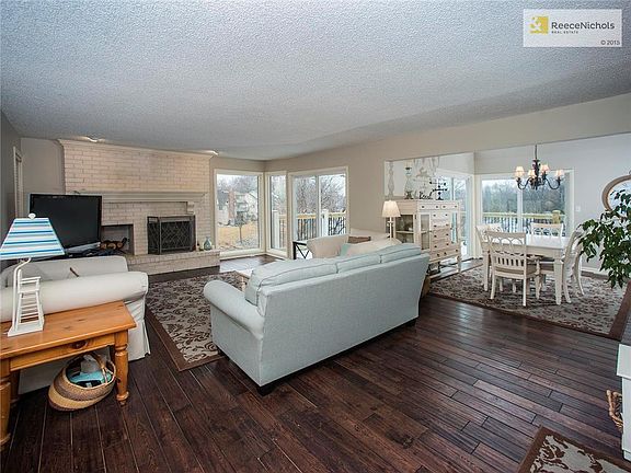 4th image of 3703 NW Lake Dr