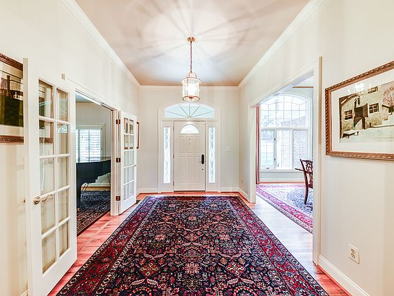 4th image of 5816 Green Springs Dr