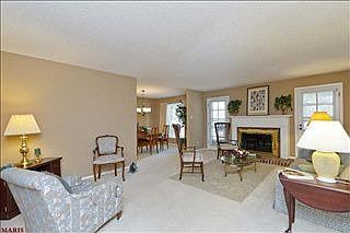 5th image of 1511 Hampton Hall Dr APT 1
