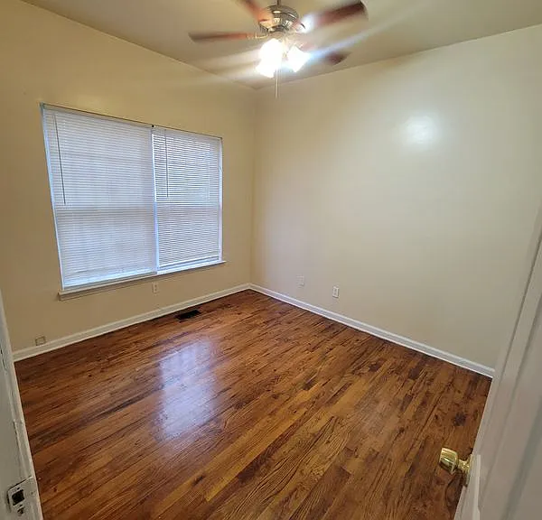 2069 Detroit Ave NW — Photo 5
