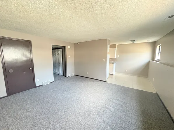 719 Pottawatomie St APT C, Leavenworth, KS 66048